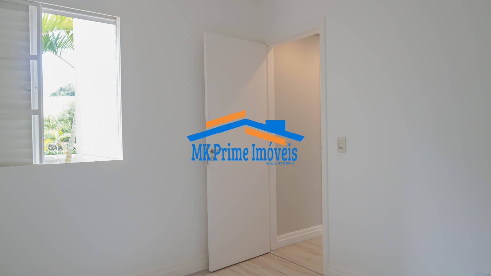 Apartamento à venda com 2 quartos, 60m² - Foto 12