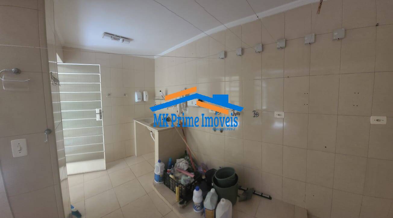 Sobrado à venda com 3 quartos, 230m² - Foto 11