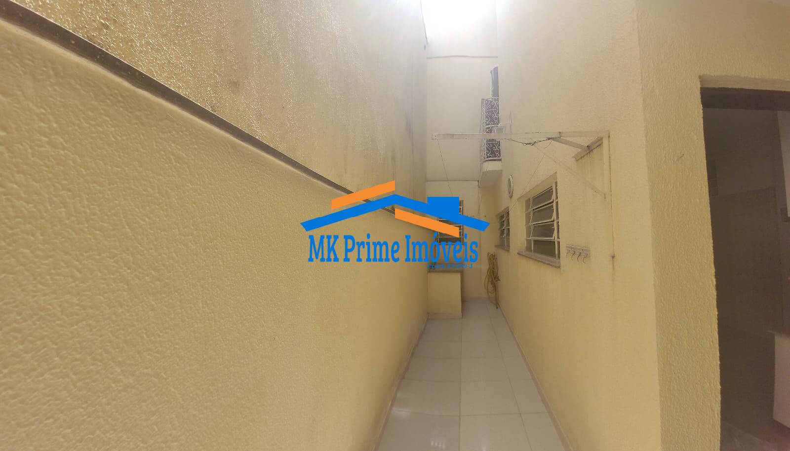 Sobrado à venda com 3 quartos, 230m² - Foto 13