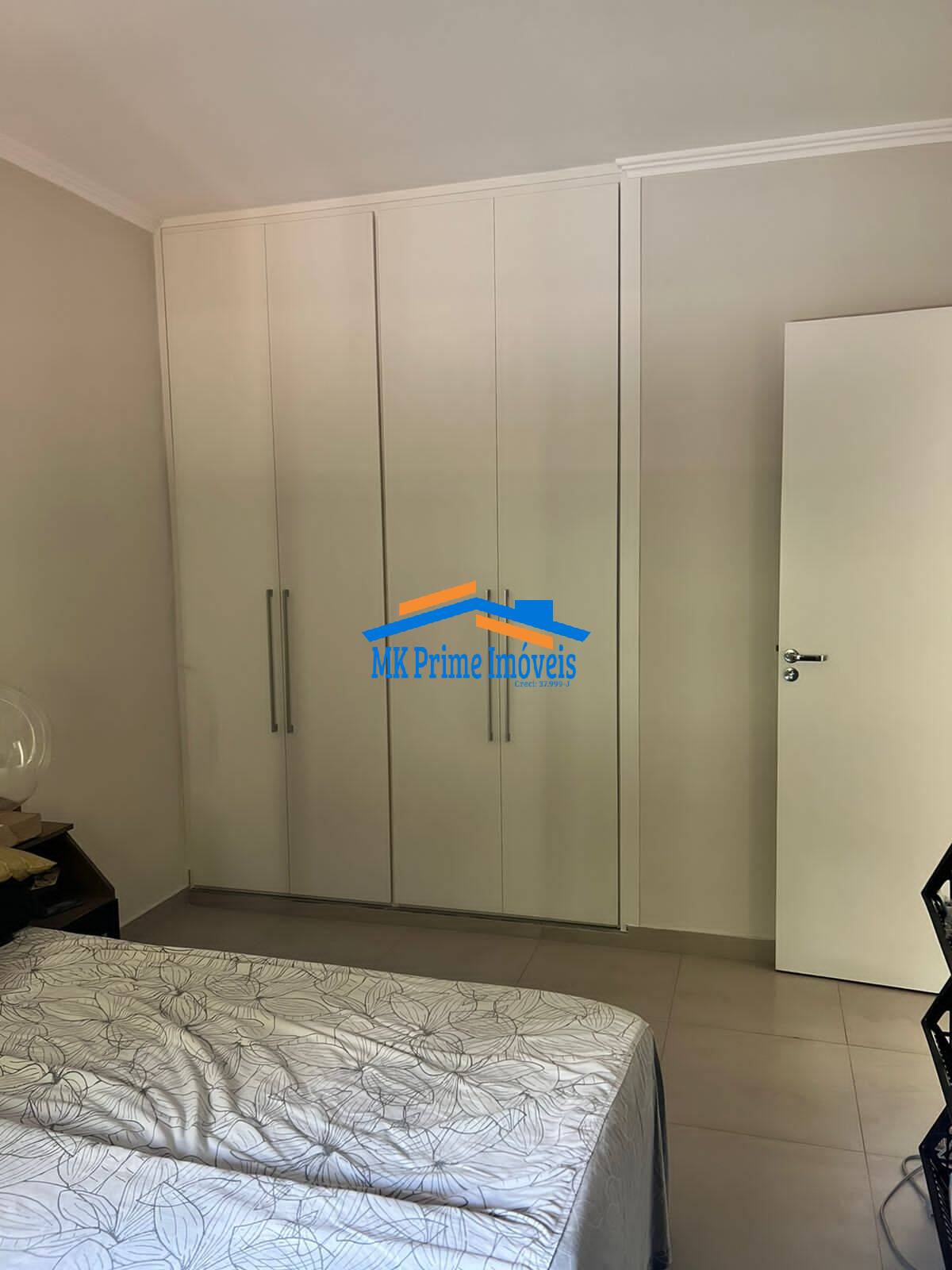 Casa de Condomínio à venda com 3 quartos, 300m² - Foto 35