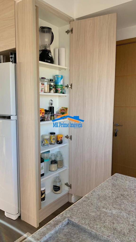 Apartamento à venda com 1 quarto, 45m² - Foto 8