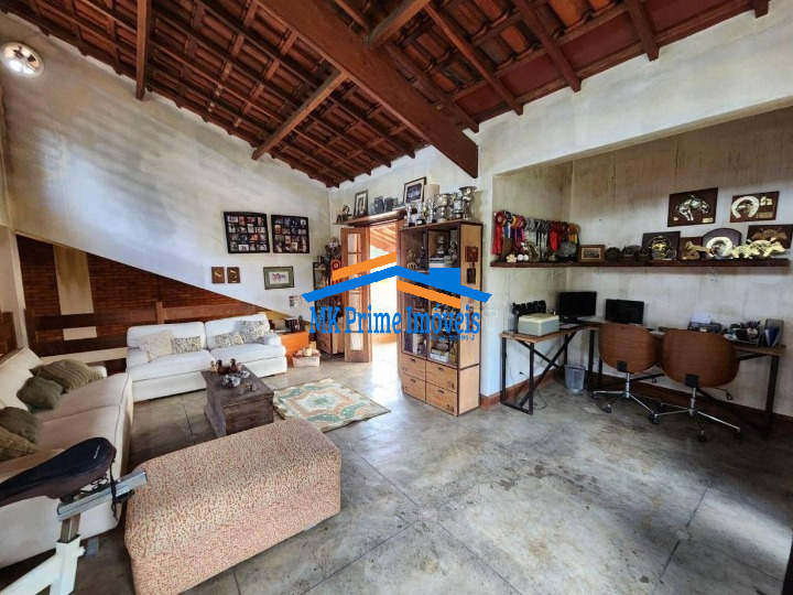 Casa de Condomínio à venda com 3 quartos, 360m² - Foto 31