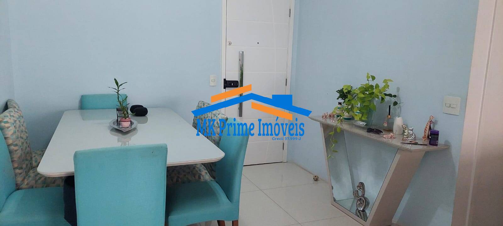 Apartamento à venda com 3 quartos, 110m² - Foto 4