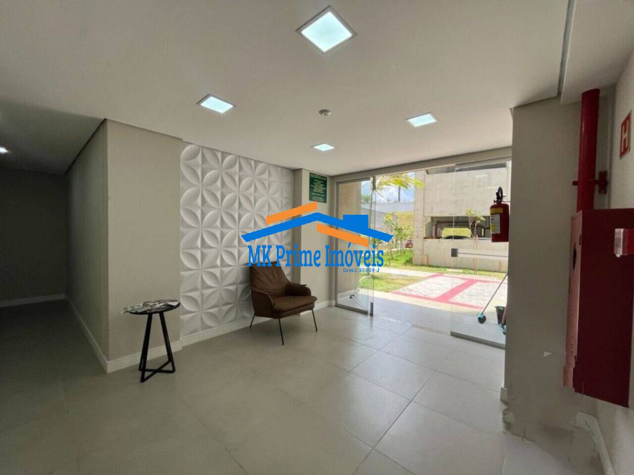 Apartamento para alugar com 2 quartos, 46m² - Foto 3