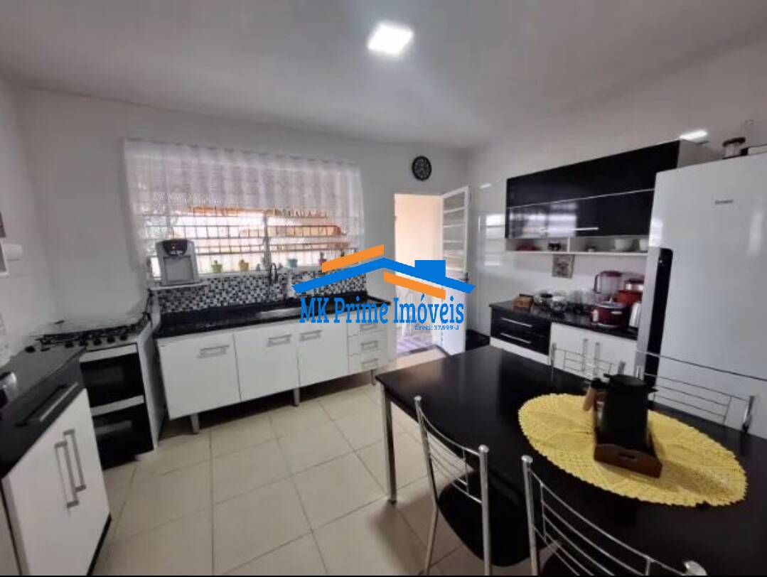 Casa à venda com 3 quartos, 160m² - Foto 13