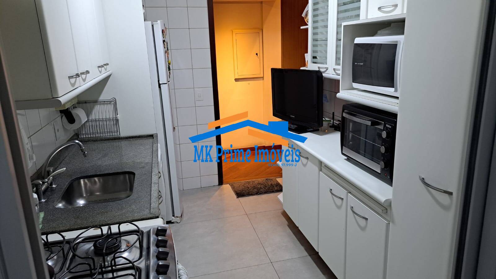 Apartamento à venda com 3 quartos, 96m² - Foto 11