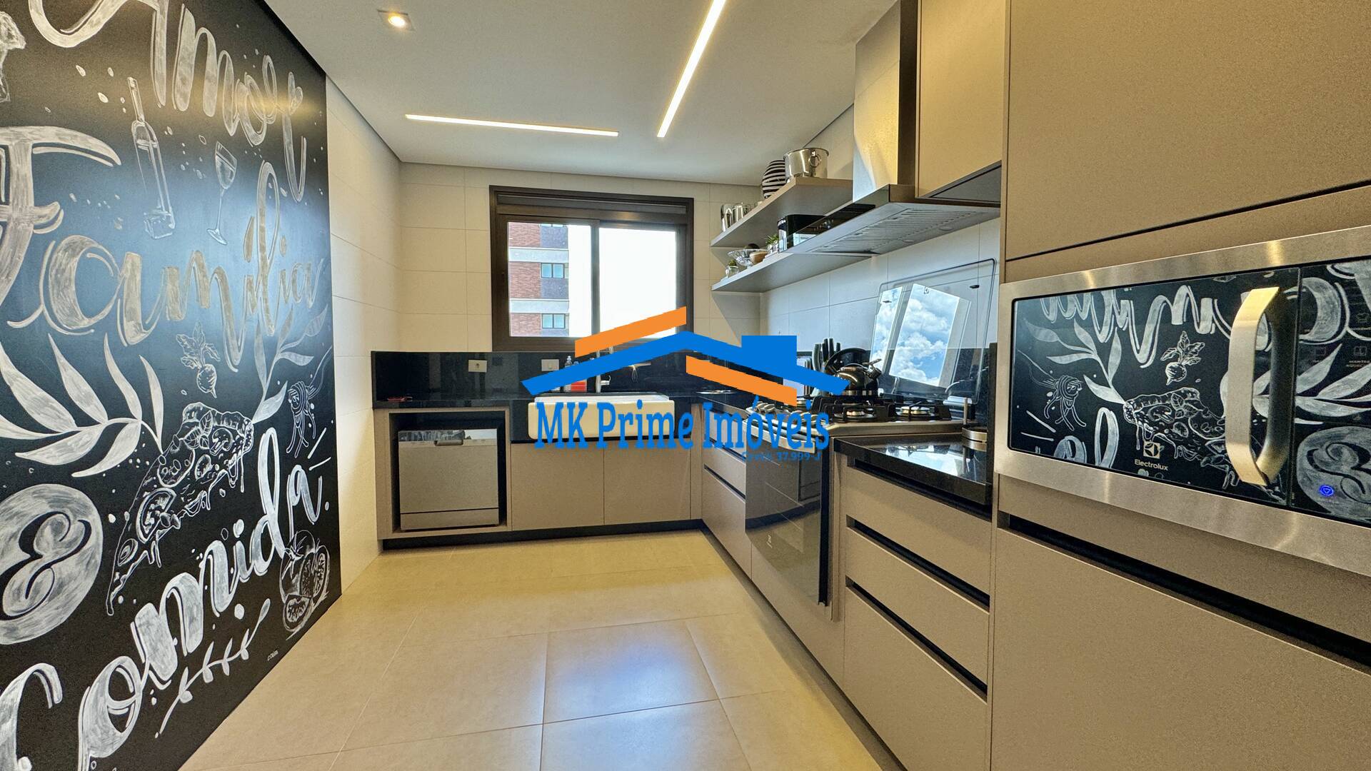 Apartamento à venda com 3 quartos, 285m² - Foto 16