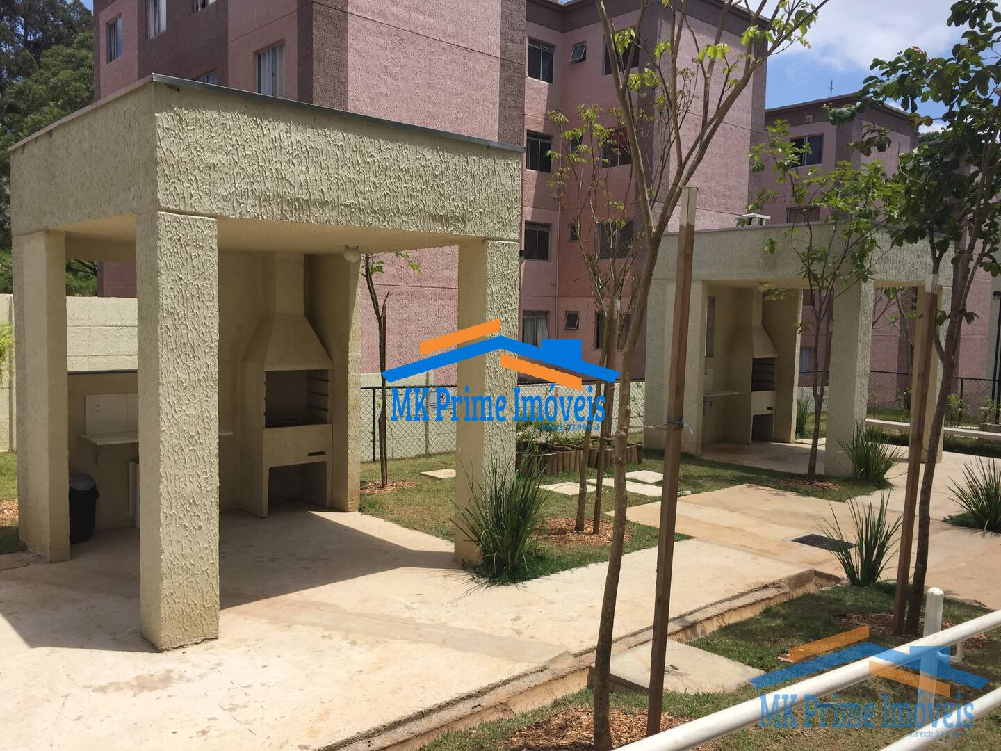 Apartamento à venda com 2 quartos, 40m² - Foto 18