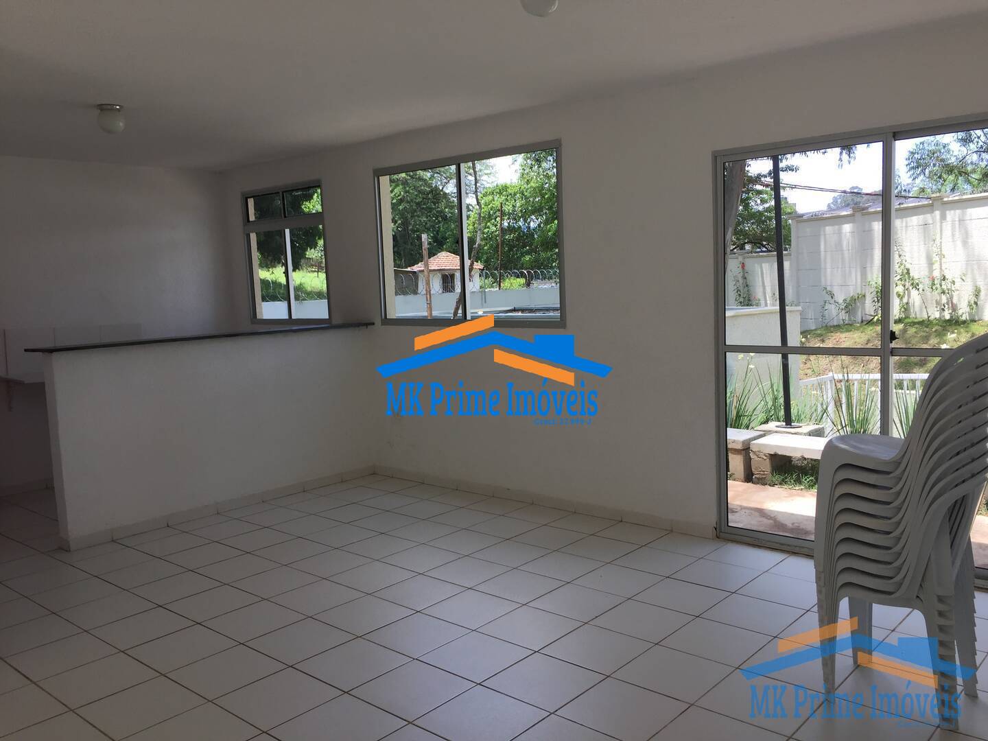 Apartamento à venda com 2 quartos, 40m² - Foto 24