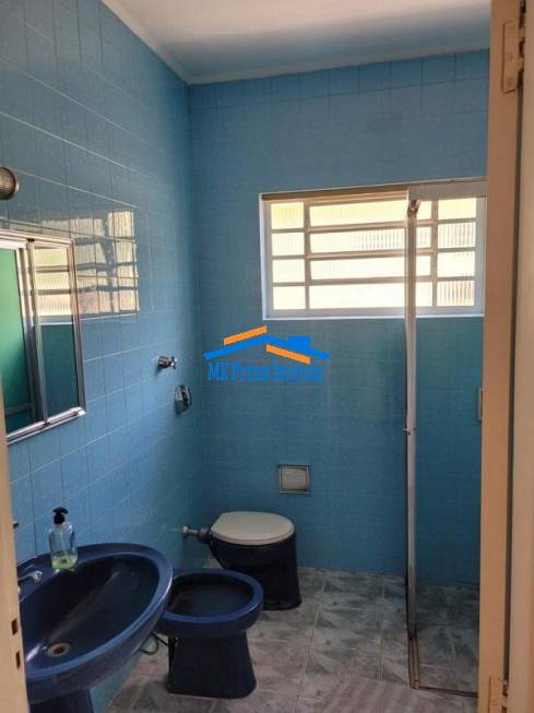 Casa à venda com 2 quartos, 180m² - Foto 12