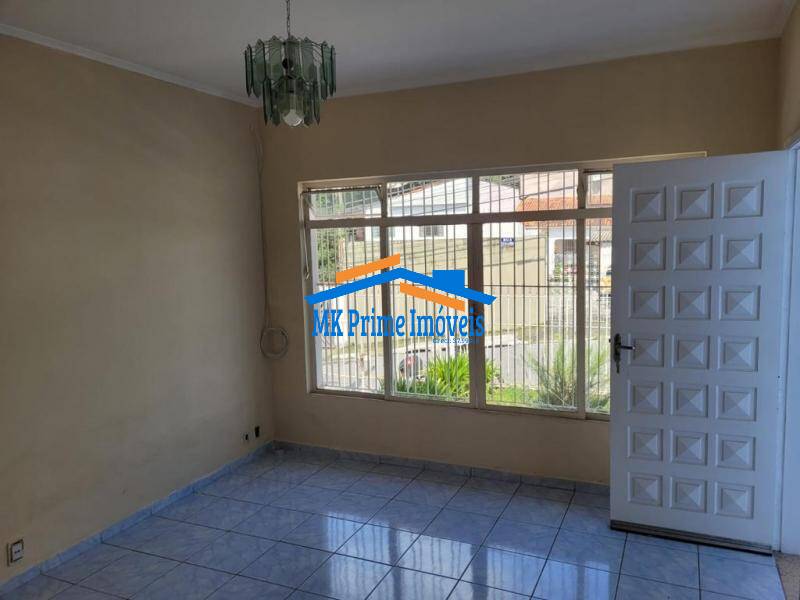 Casa à venda com 2 quartos, 180m² - Foto 3