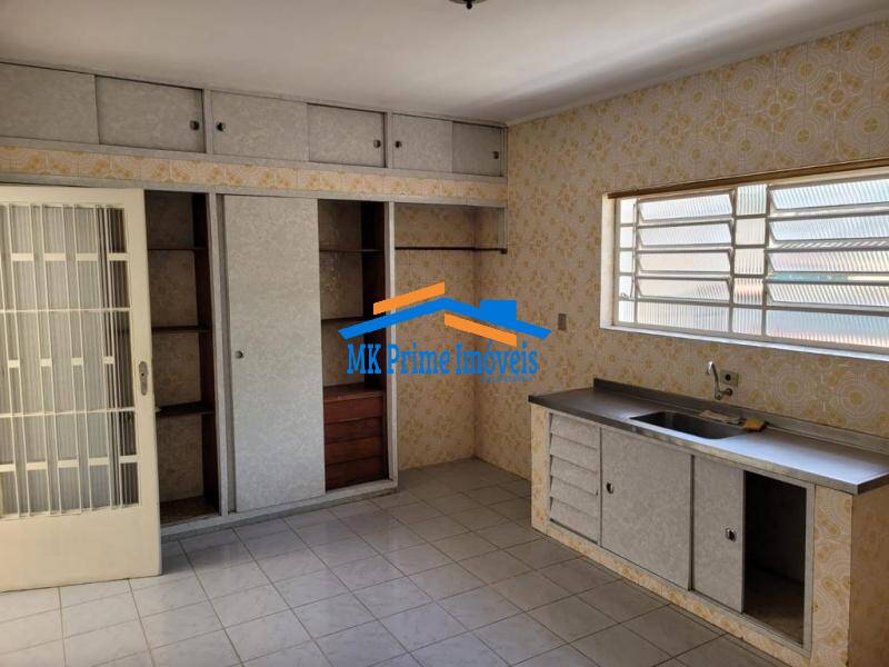 Casa à venda com 2 quartos, 180m² - Foto 5