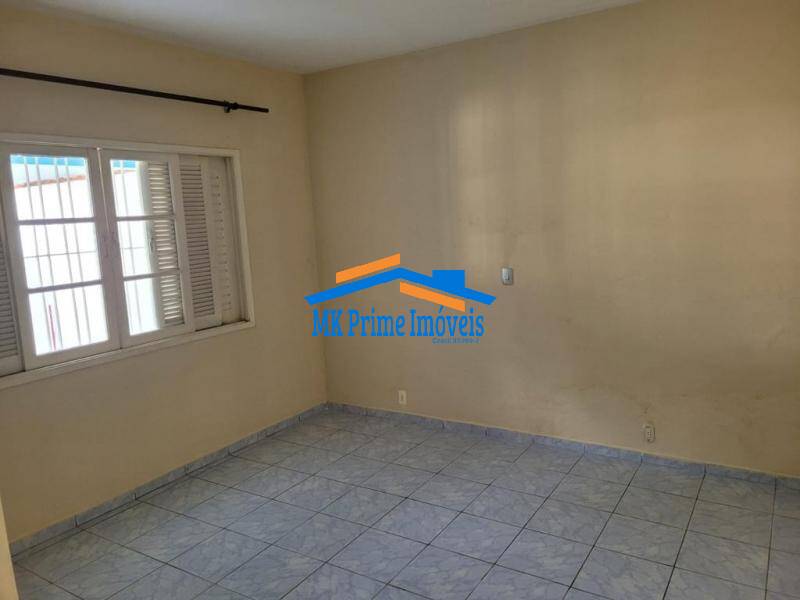 Casa à venda com 2 quartos, 180m² - Foto 15