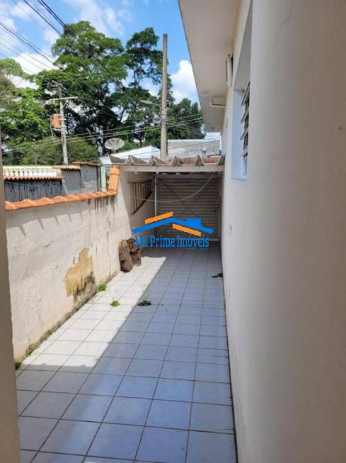 Casa à venda com 2 quartos, 180m² - Foto 18