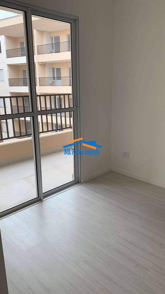 Apartamento à venda com 2 quartos, 41m² - Foto 3