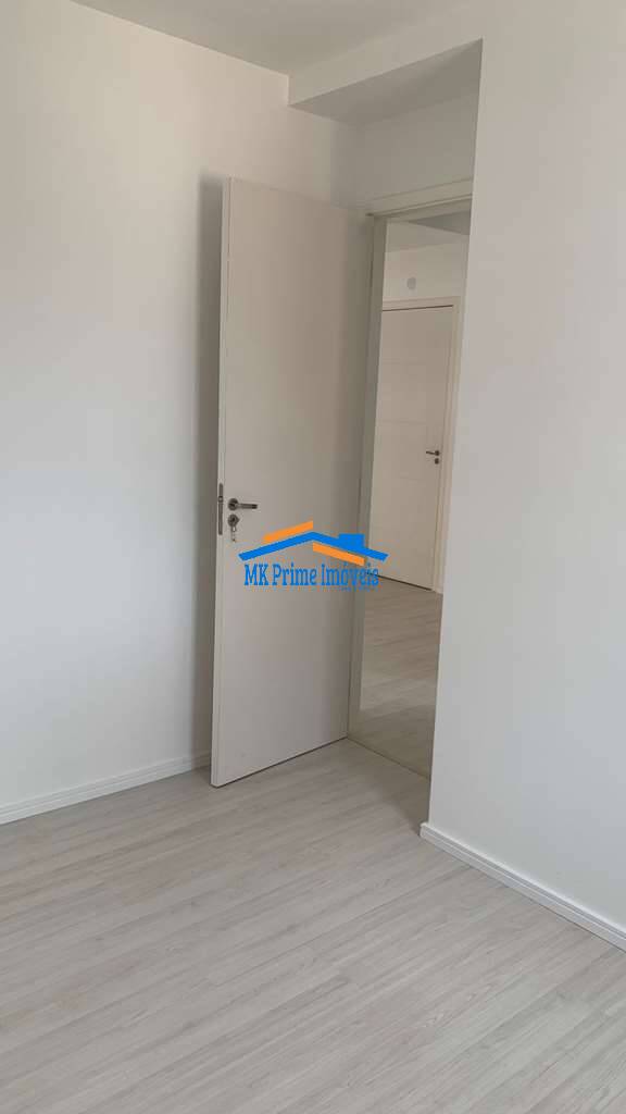 Apartamento à venda com 2 quartos, 41m² - Foto 20