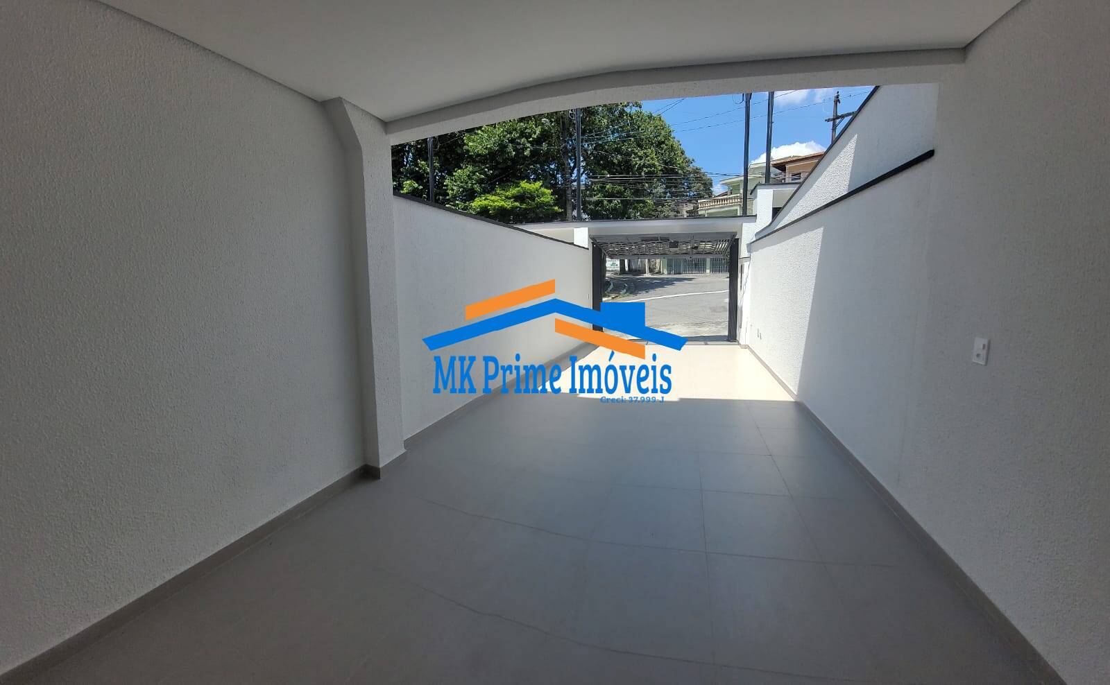 Sobrado à venda com 3 quartos, 100m² - Foto 2