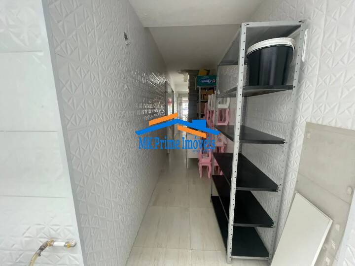 Casa à venda com 4 quartos, 200m² - Foto 9