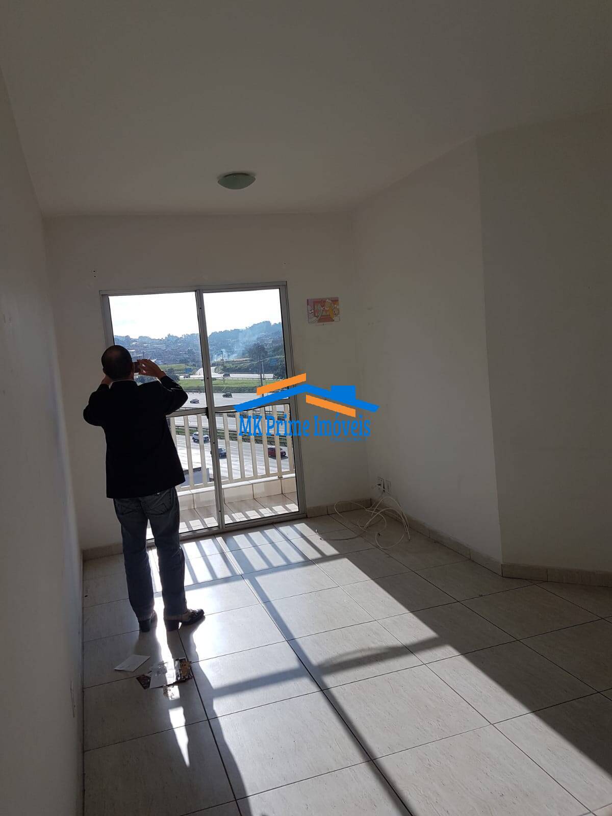 Apartamento à venda com 2 quartos, 58m² - Foto 3