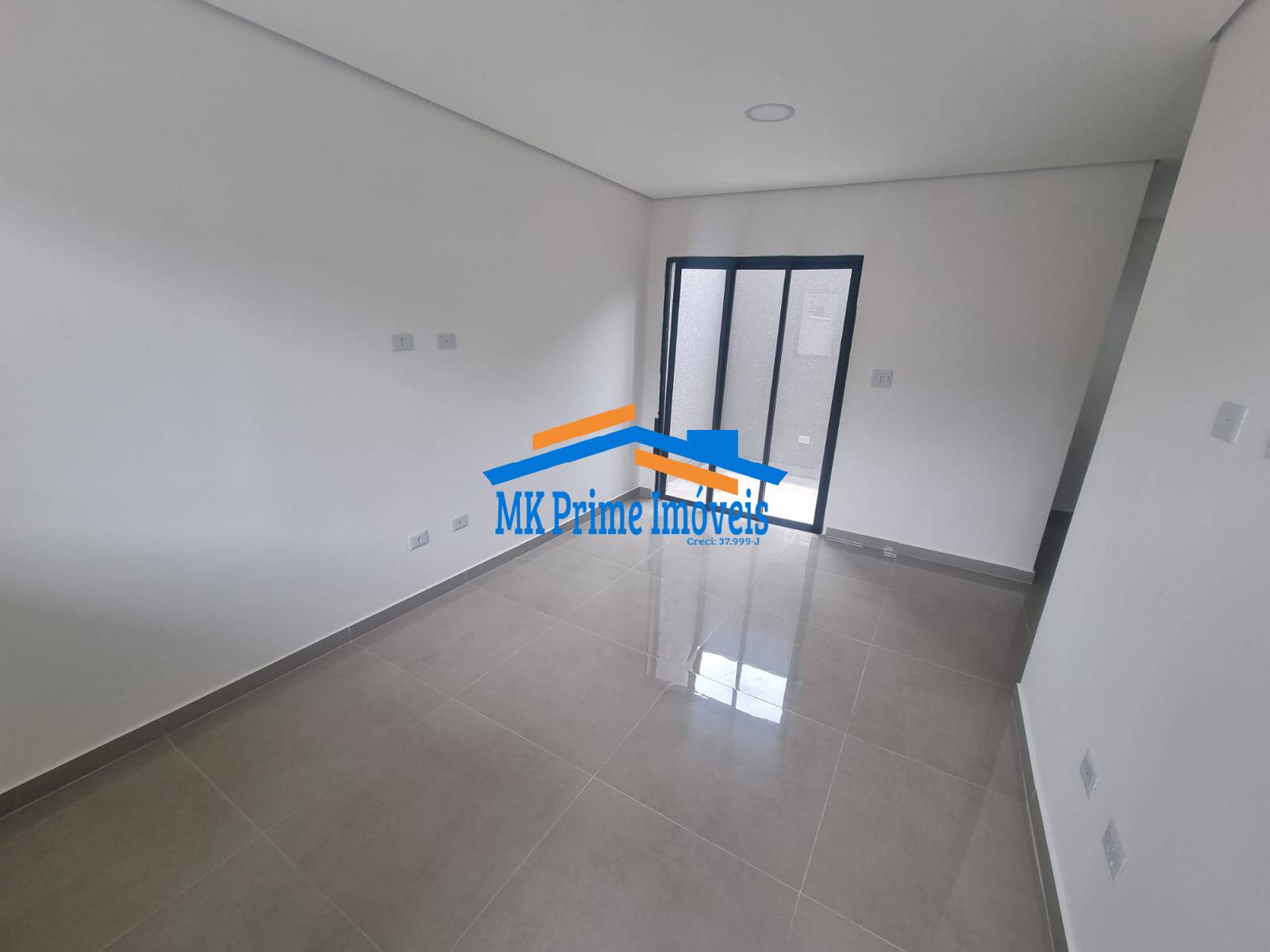 Sobrado à venda com 2 quartos, 63m² - Foto 3