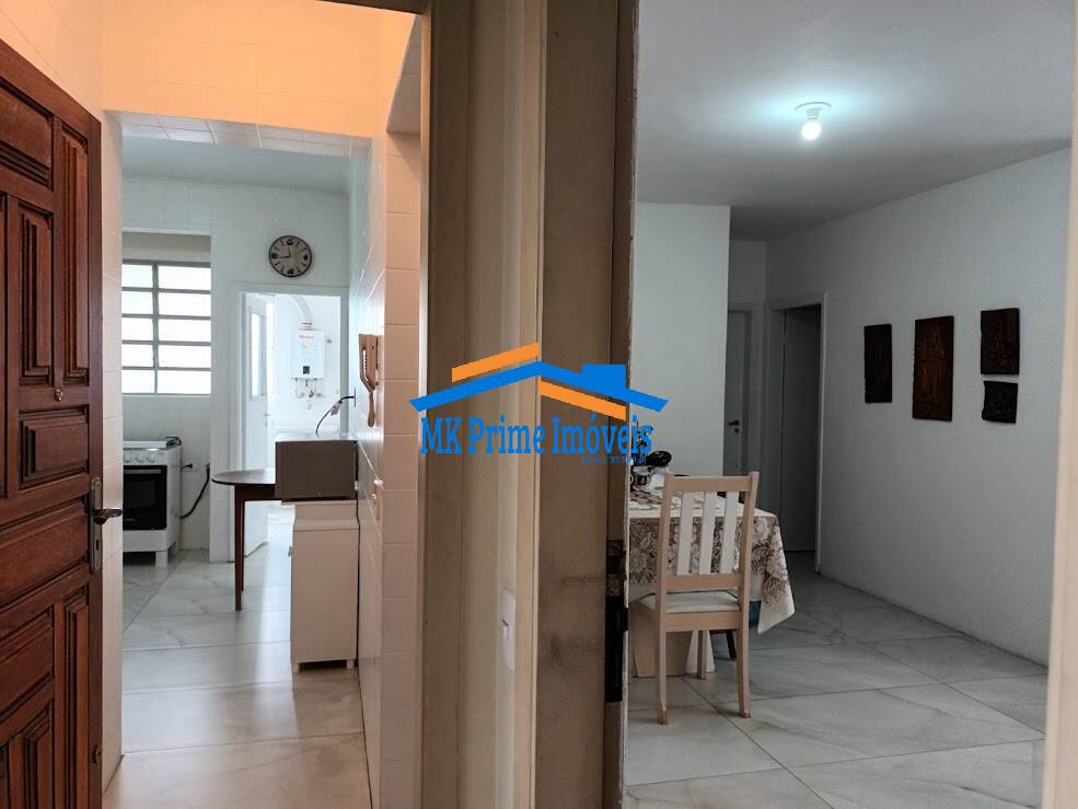 Apartamento à venda com 2 quartos, 80m² - Foto 11