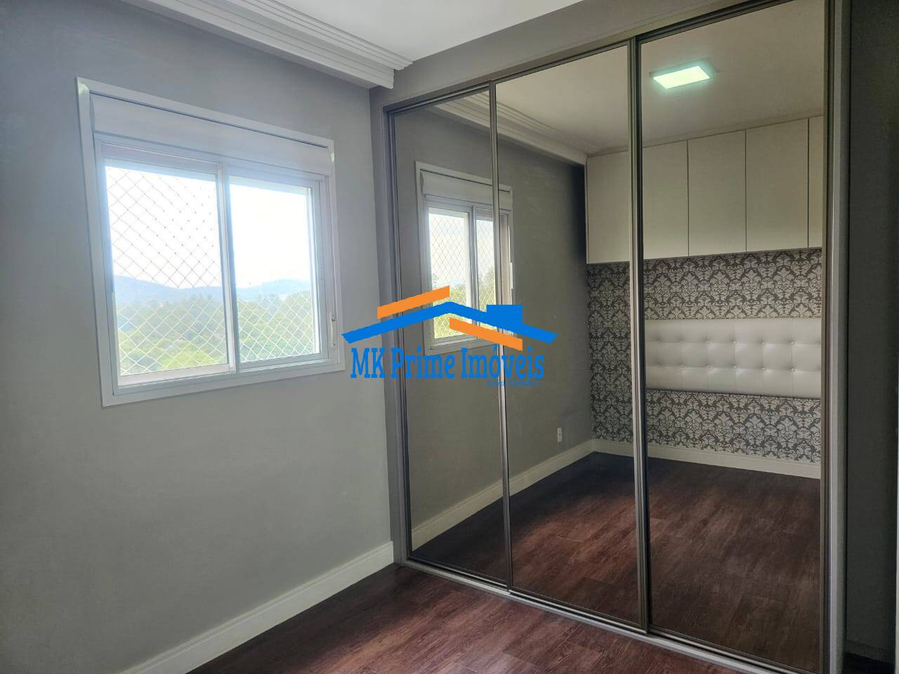 Apartamento à venda e aluguel com 2 quartos, 90m² - Foto 11