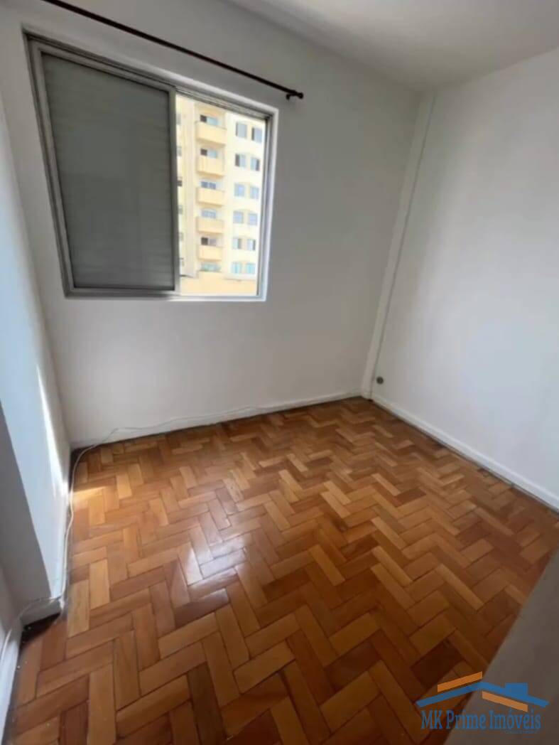 Apartamento à venda com 3 quartos, 80m² - Foto 12