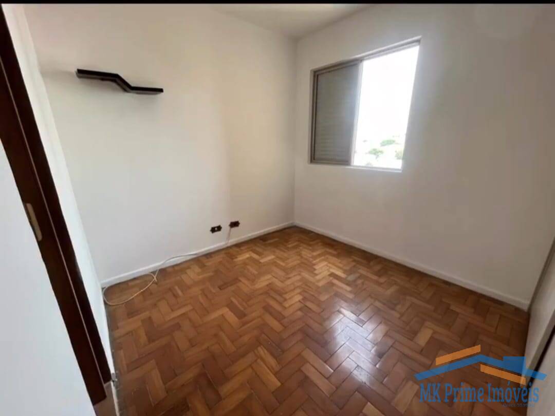 Apartamento à venda com 3 quartos, 80m² - Foto 11