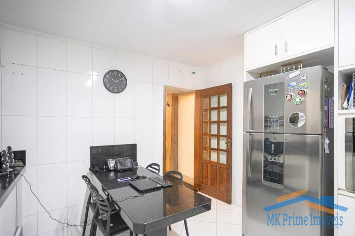 Sobrado à venda com 3 quartos, 180m² - Foto 11