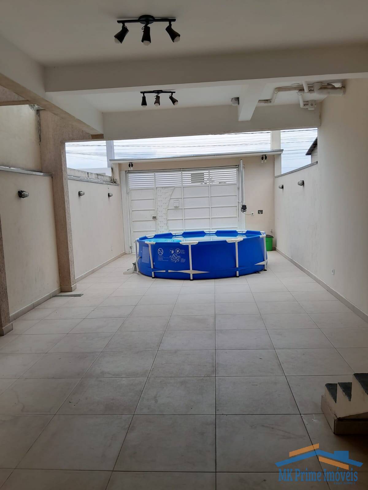 Sobrado à venda com 3 quartos, 205m² - Foto 3