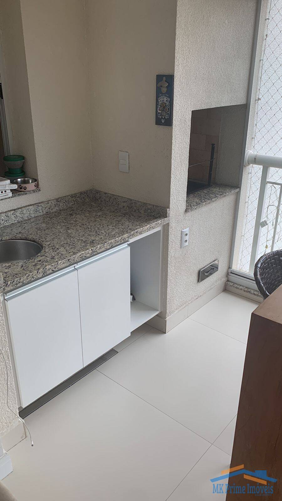 Apartamento à venda com 3 quartos, 80m² - Foto 2