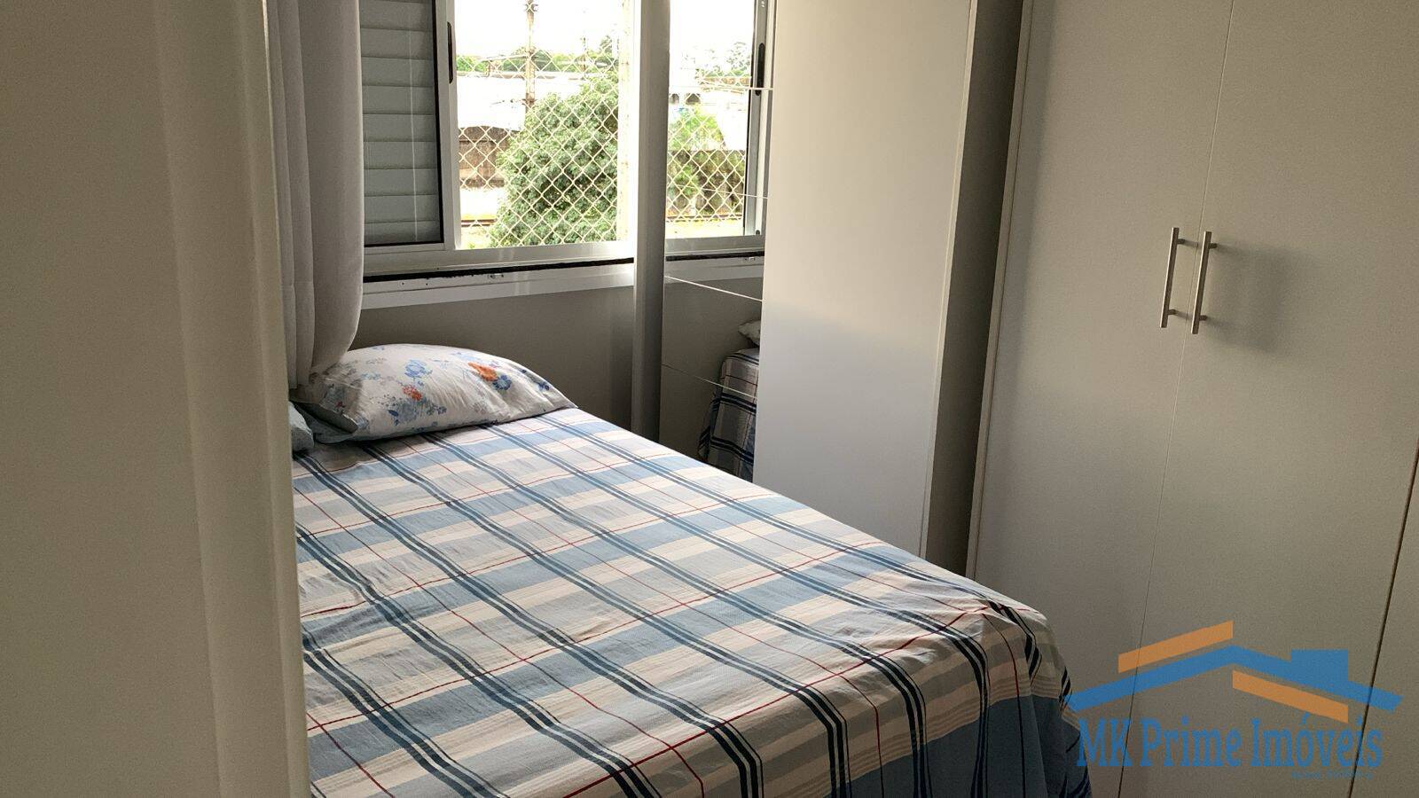 Apartamento à venda com 3 quartos, 80m² - Foto 6