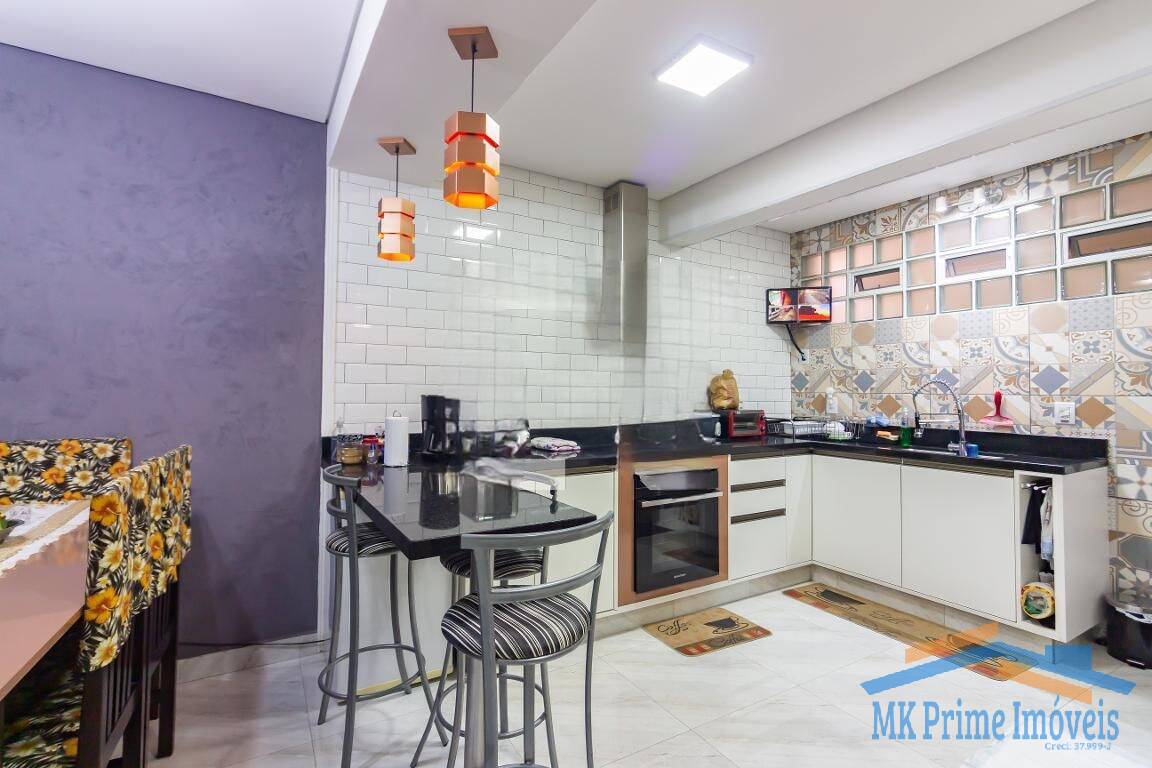 Sobrado à venda com 3 quartos, 222m² - Foto 13