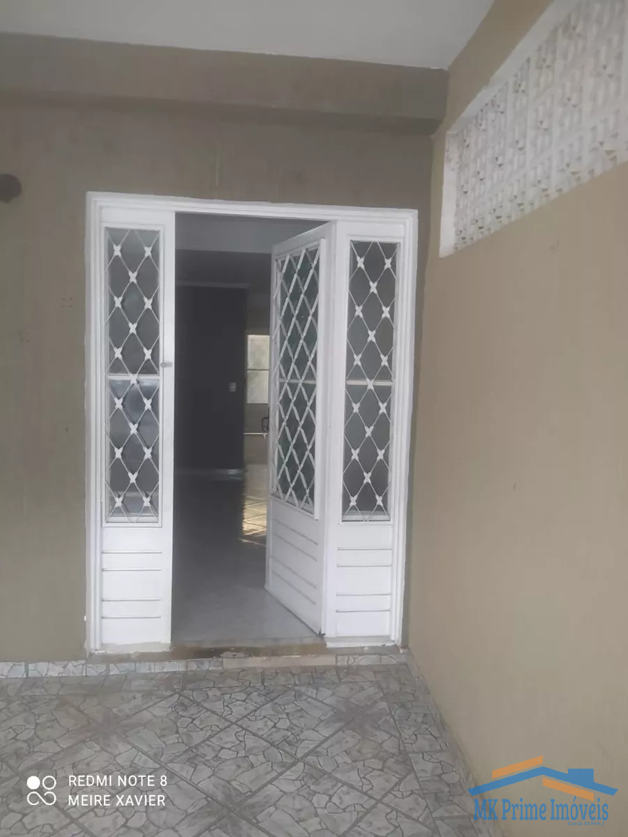 Casa de Condomínio à venda com 4 quartos, 100m² - Foto 1