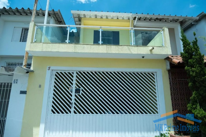 Sobrado à venda com 3 quartos, 170m² - Foto 1