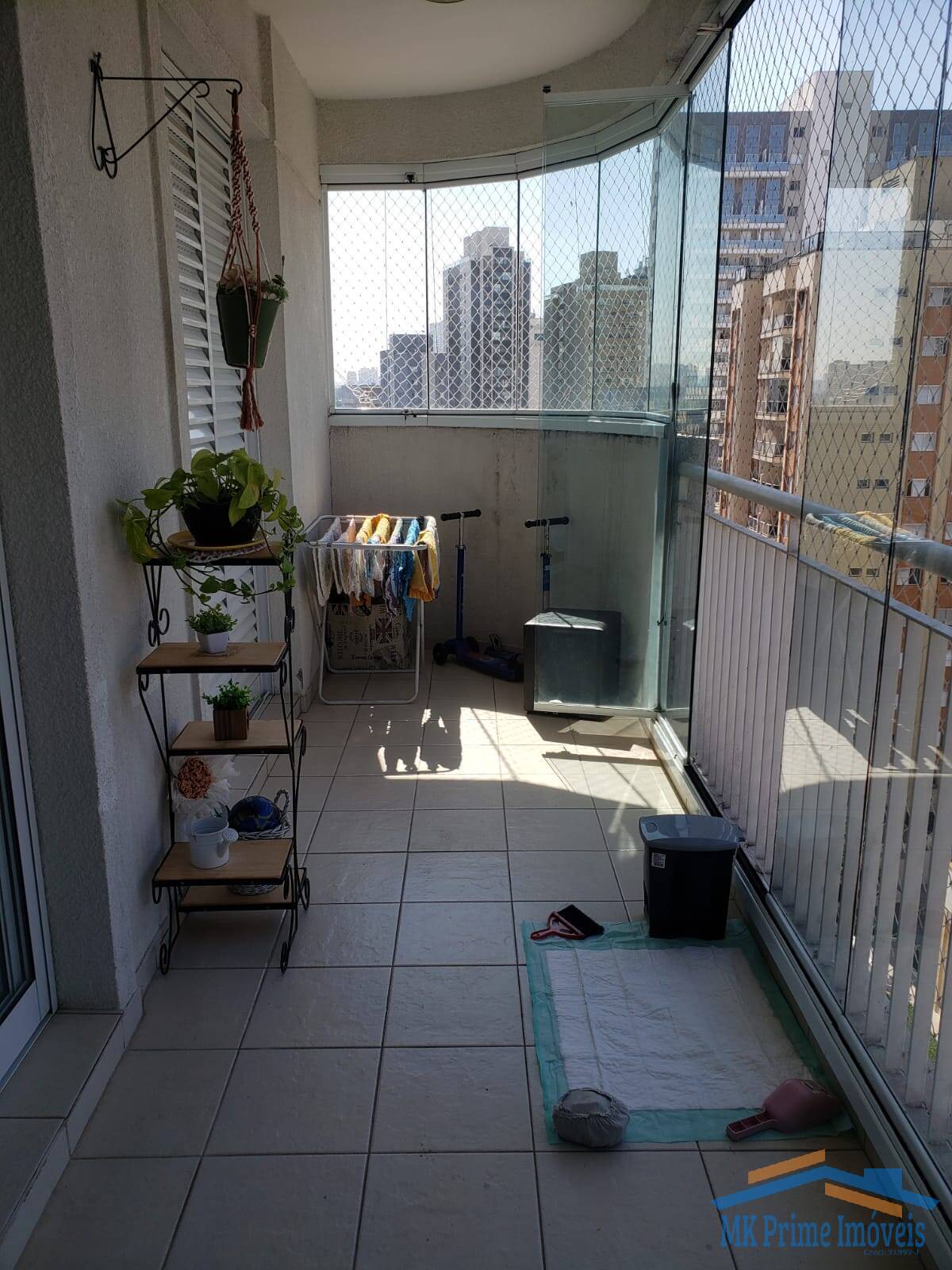 Apartamento à venda com 3 quartos, 94m² - Foto 4