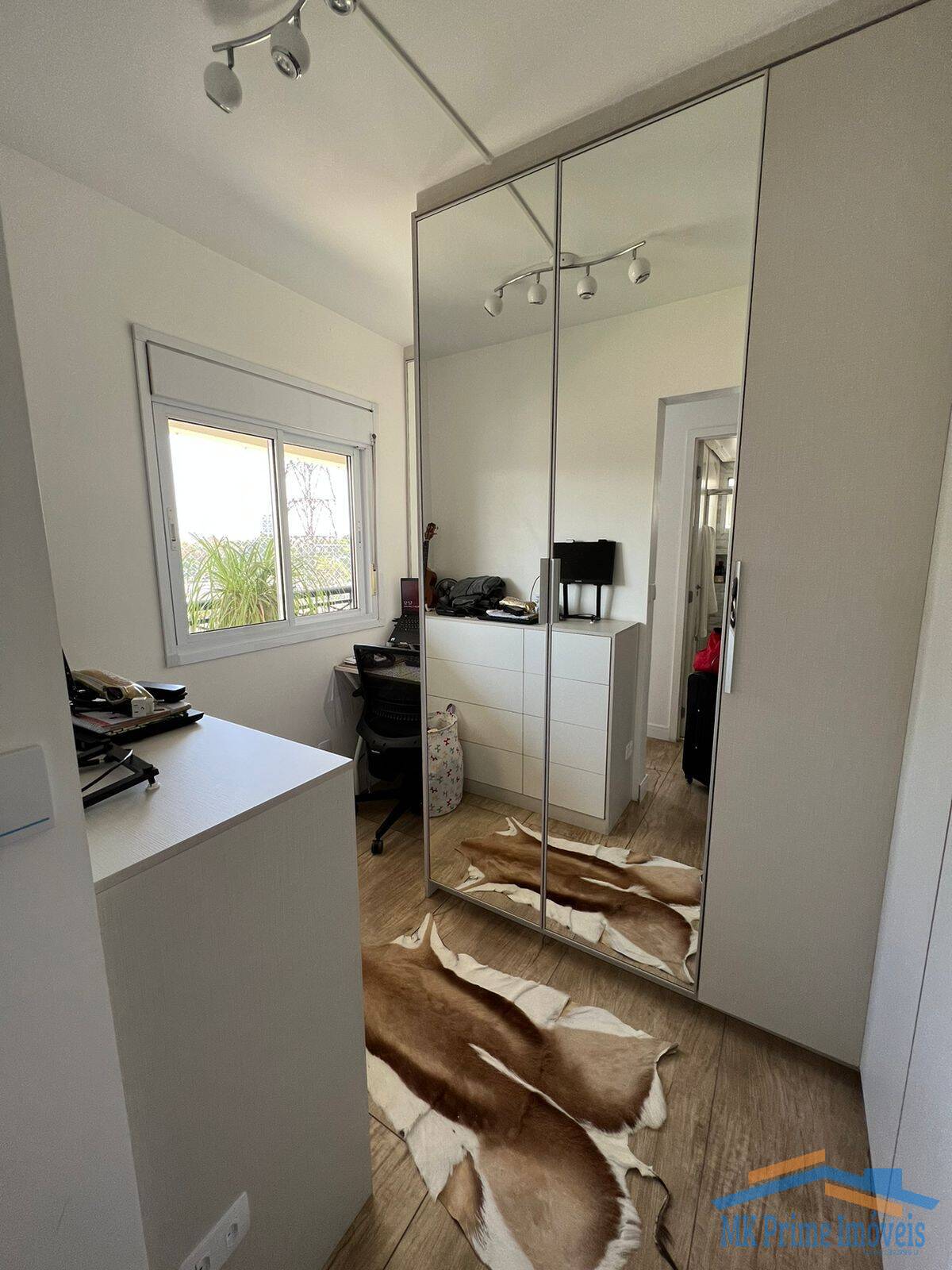 Apartamento à venda com 2 quartos, 84m² - Foto 9