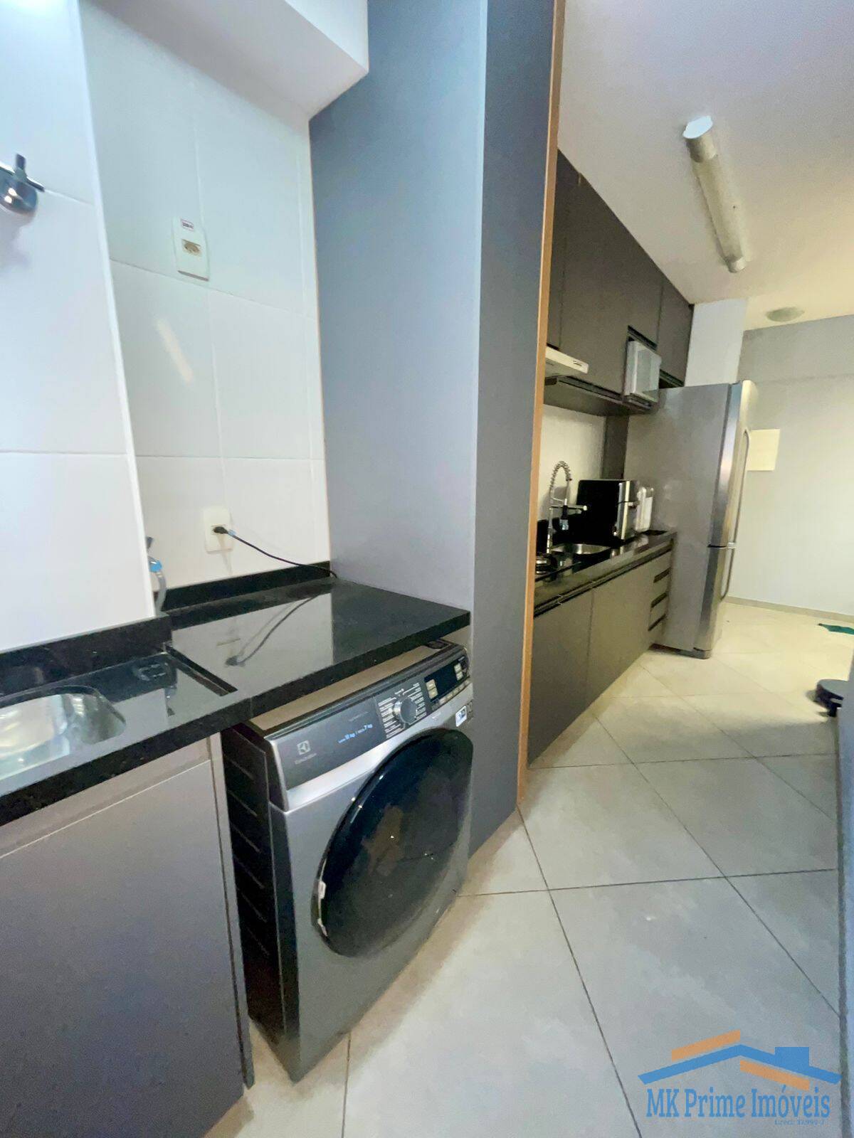 Apartamento à venda com 2 quartos, 70m² - Foto 11