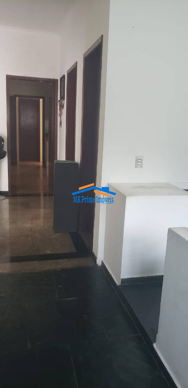 Sobrado à venda com 4 quartos, 400m² - Foto 13