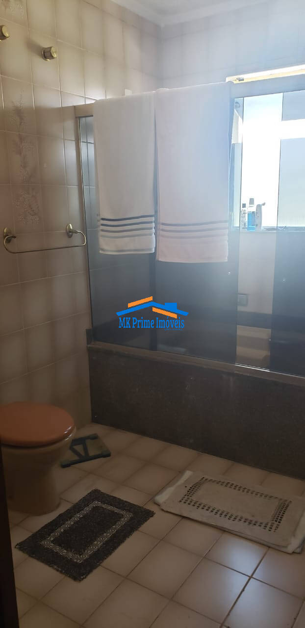 Sobrado à venda com 4 quartos, 400m² - Foto 17