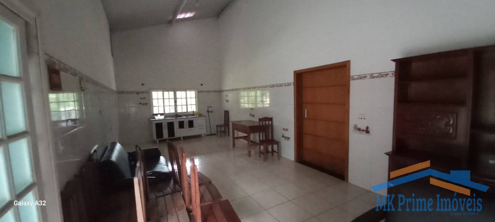 Fazenda à venda com 3 quartos, 700m² - Foto 4