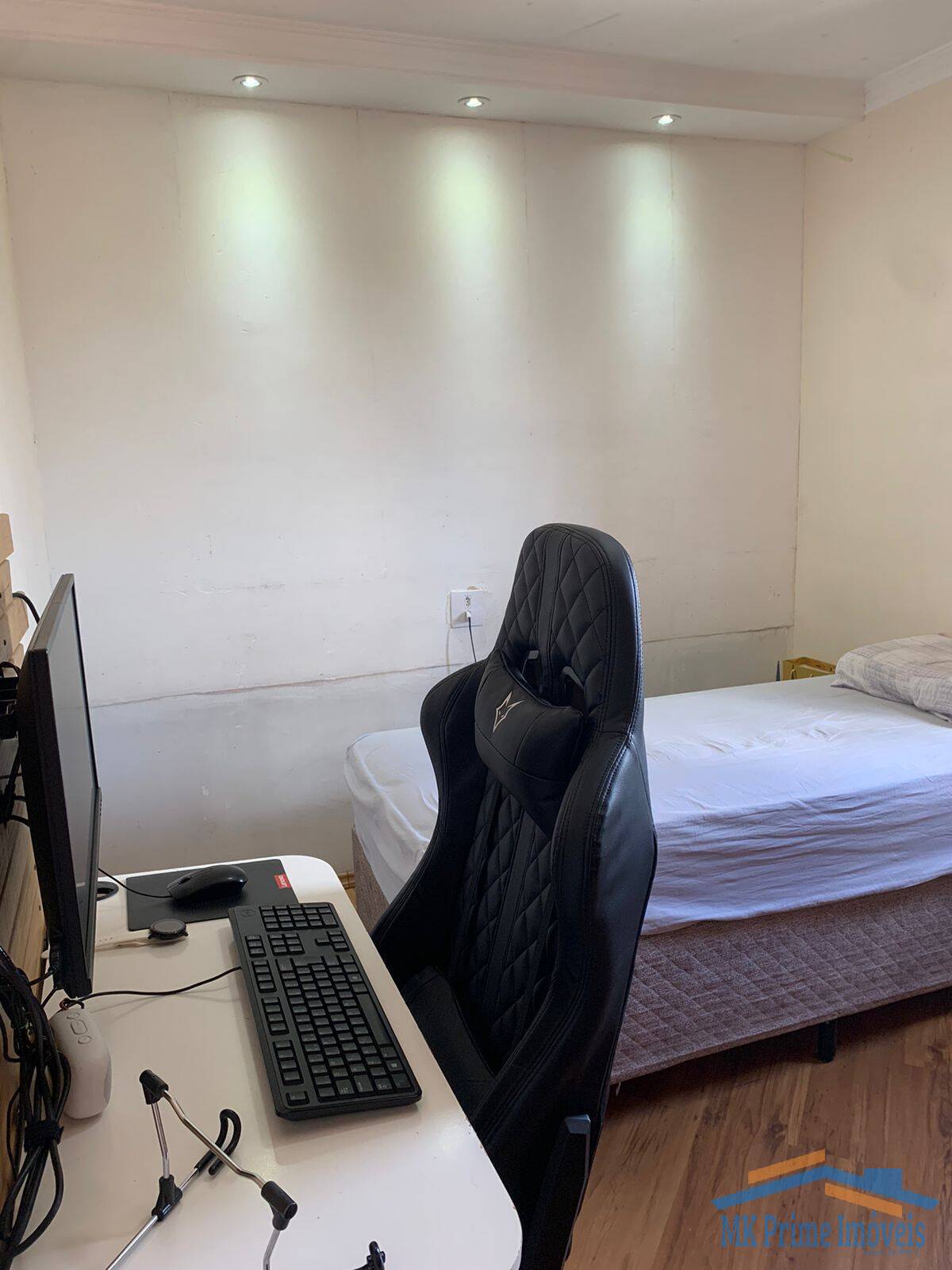 Apartamento à venda com 2 quartos, 55m² - Foto 13