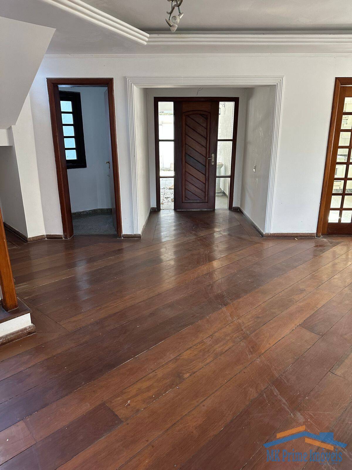 Sobrado à venda com 3 quartos, 380m² - Foto 17