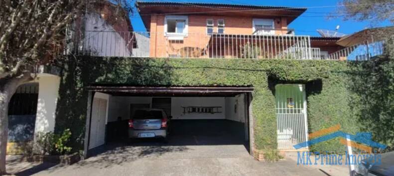 Sobrado à venda com 4 quartos, 235m² - Foto 2