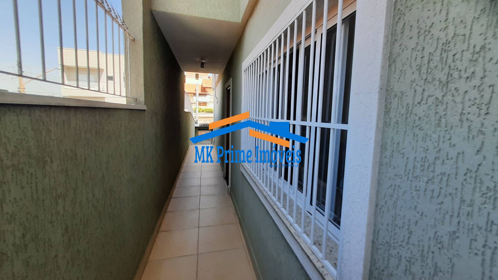 Sobrado à venda com 3 quartos, 207m² - Foto 2