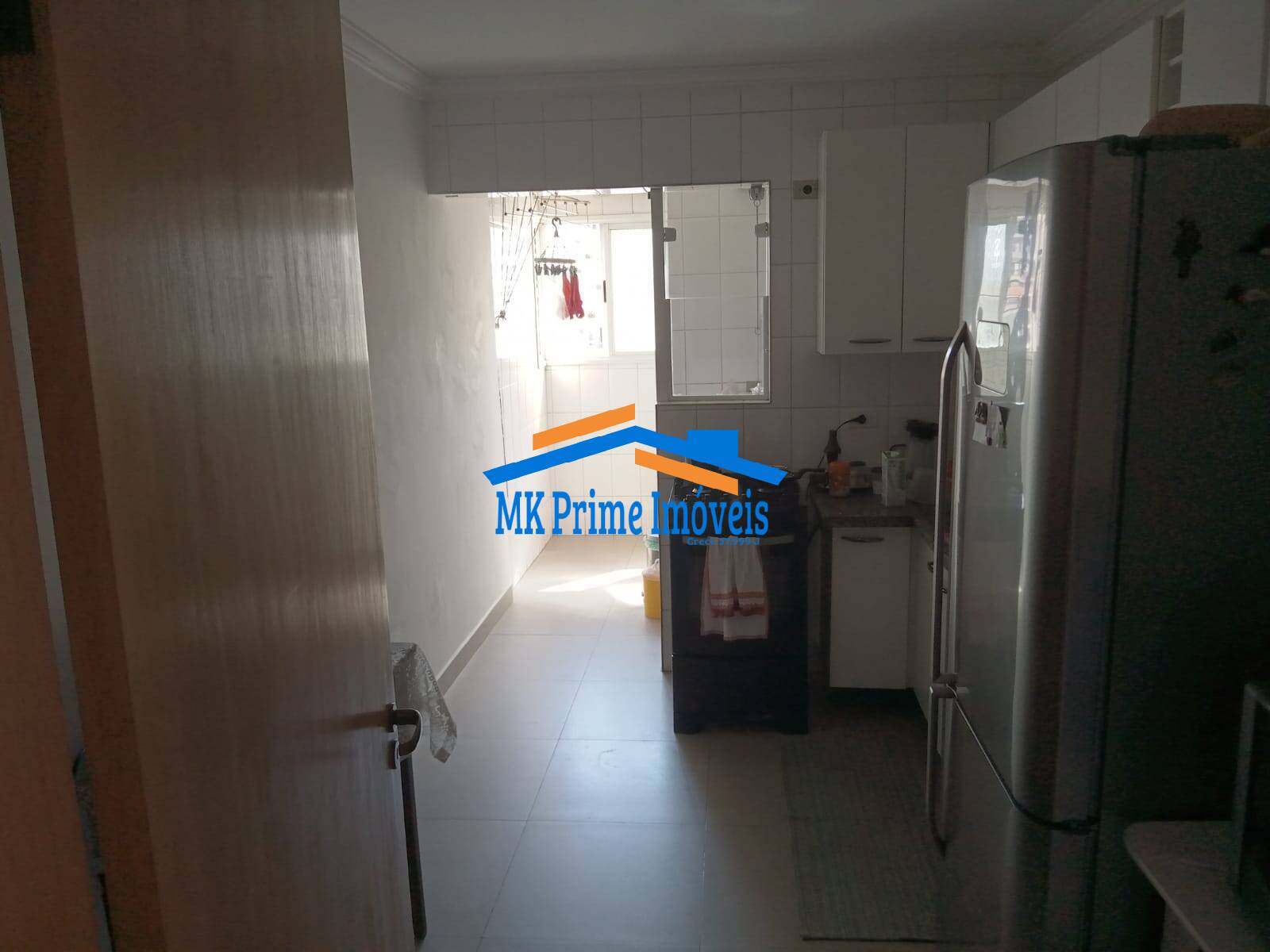 Apartamento à venda com 3 quartos, 169m² - Foto 8