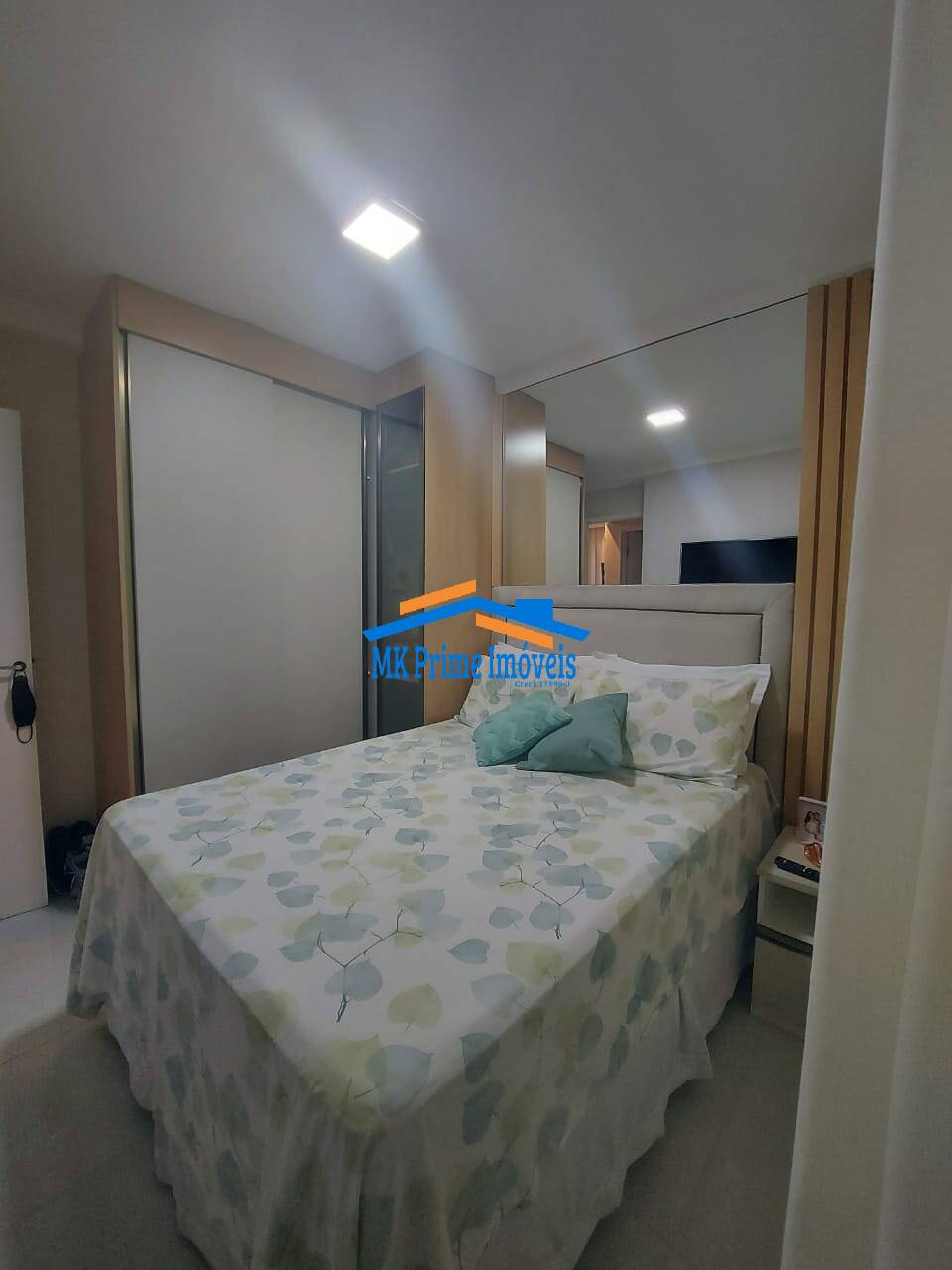 Apartamento à venda com 2 quartos, 44m² - Foto 10