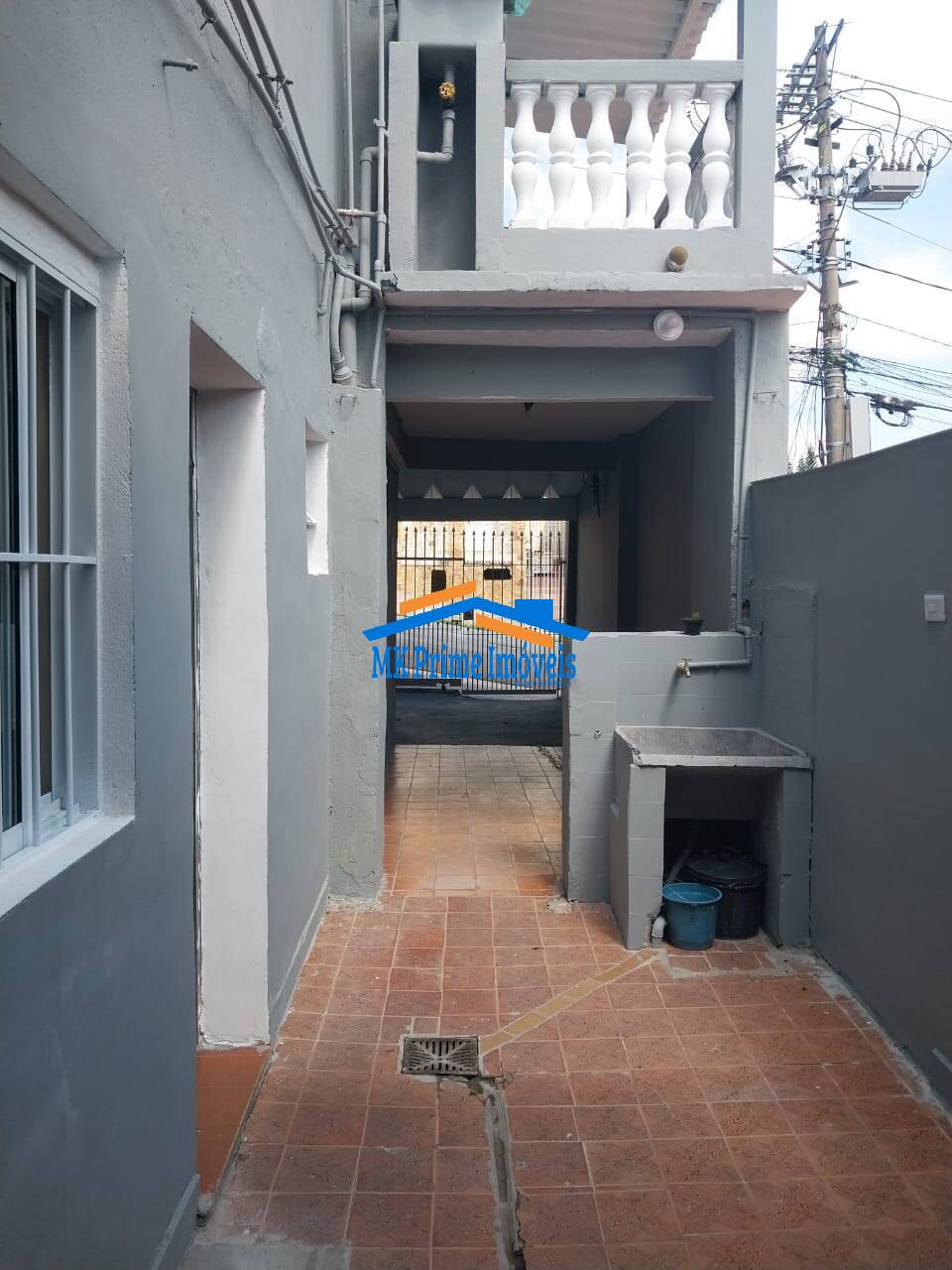 Casa à venda com 2 quartos, 196m² - Foto 3