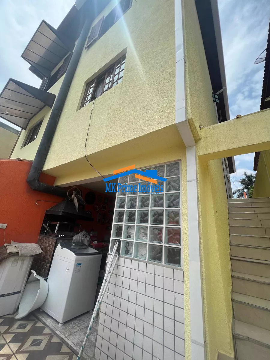 Sobrado à venda com 3 quartos, 209m² - Foto 2