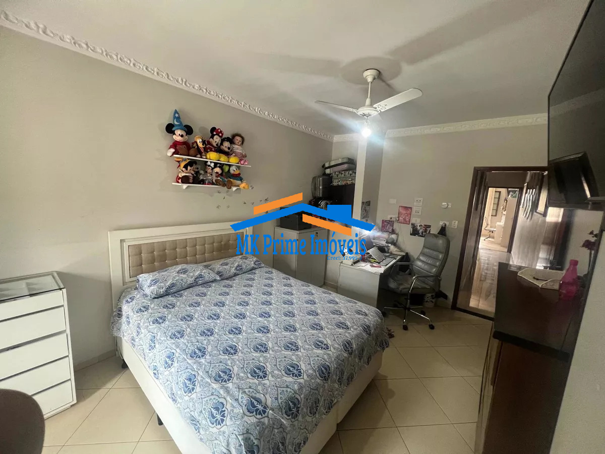 Sobrado à venda com 3 quartos, 209m² - Foto 18